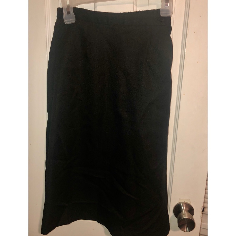 Black Mid-Length Skirt